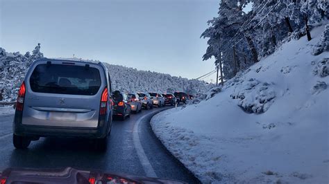 parking puerto navacerrada|Dónde Aparcar En Navacerrada Pueblo 